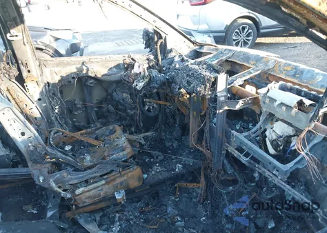 2013 Dodge Grand Caravan Sxt z USA, uszkodzony, nr VIN 2C4RDGCG5DR804495